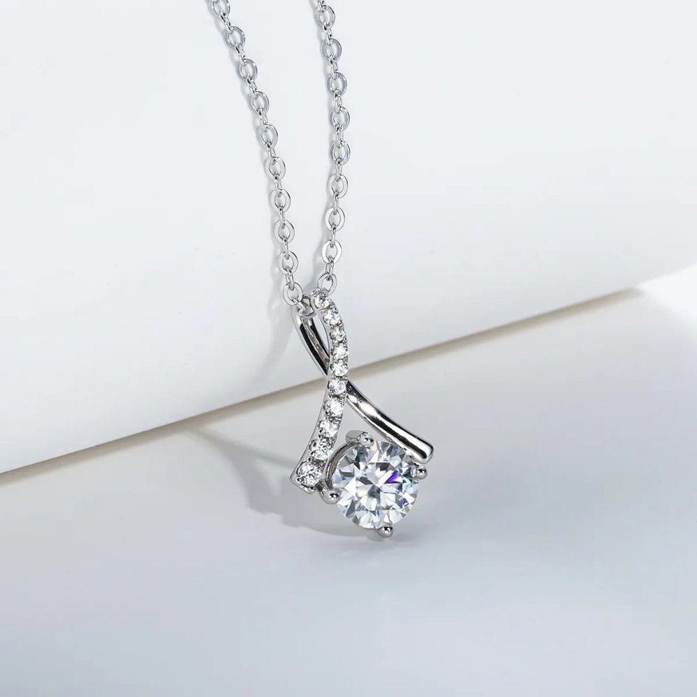 Certified 1ct. t.w. Moissanite Diamond Water Drop Pendant Necklace NEW - Picture 6 of 11